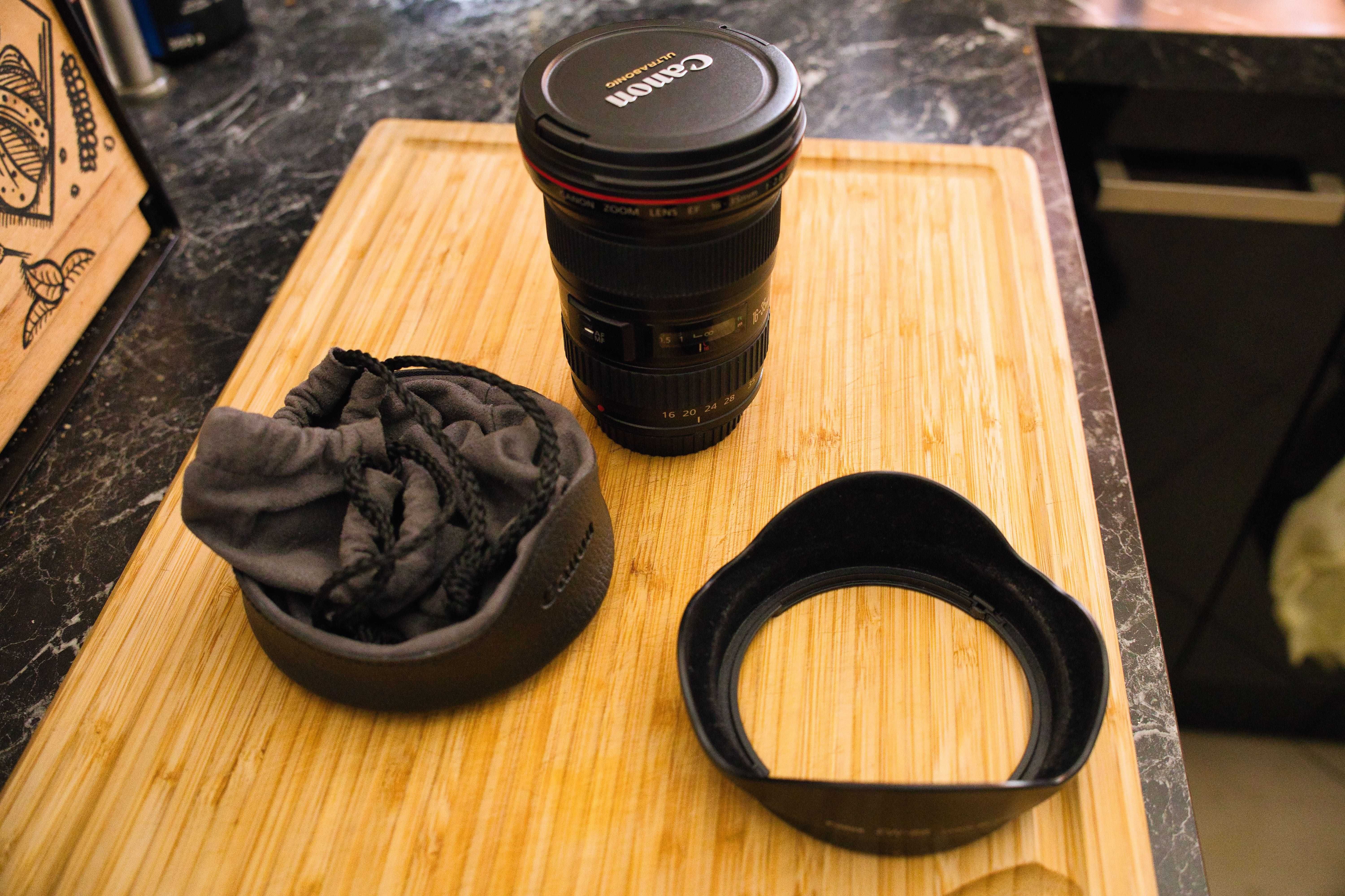 Canon EF16-35 f/2.8 L II - stan bardzo dobry +