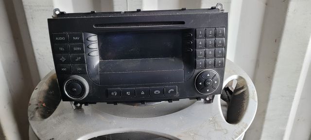 Radio nawigacja mercedes CLK w209