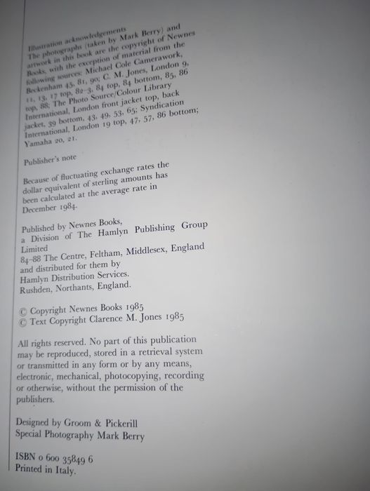 Livro antigo tênis Newnes All Colour Guide Tennis