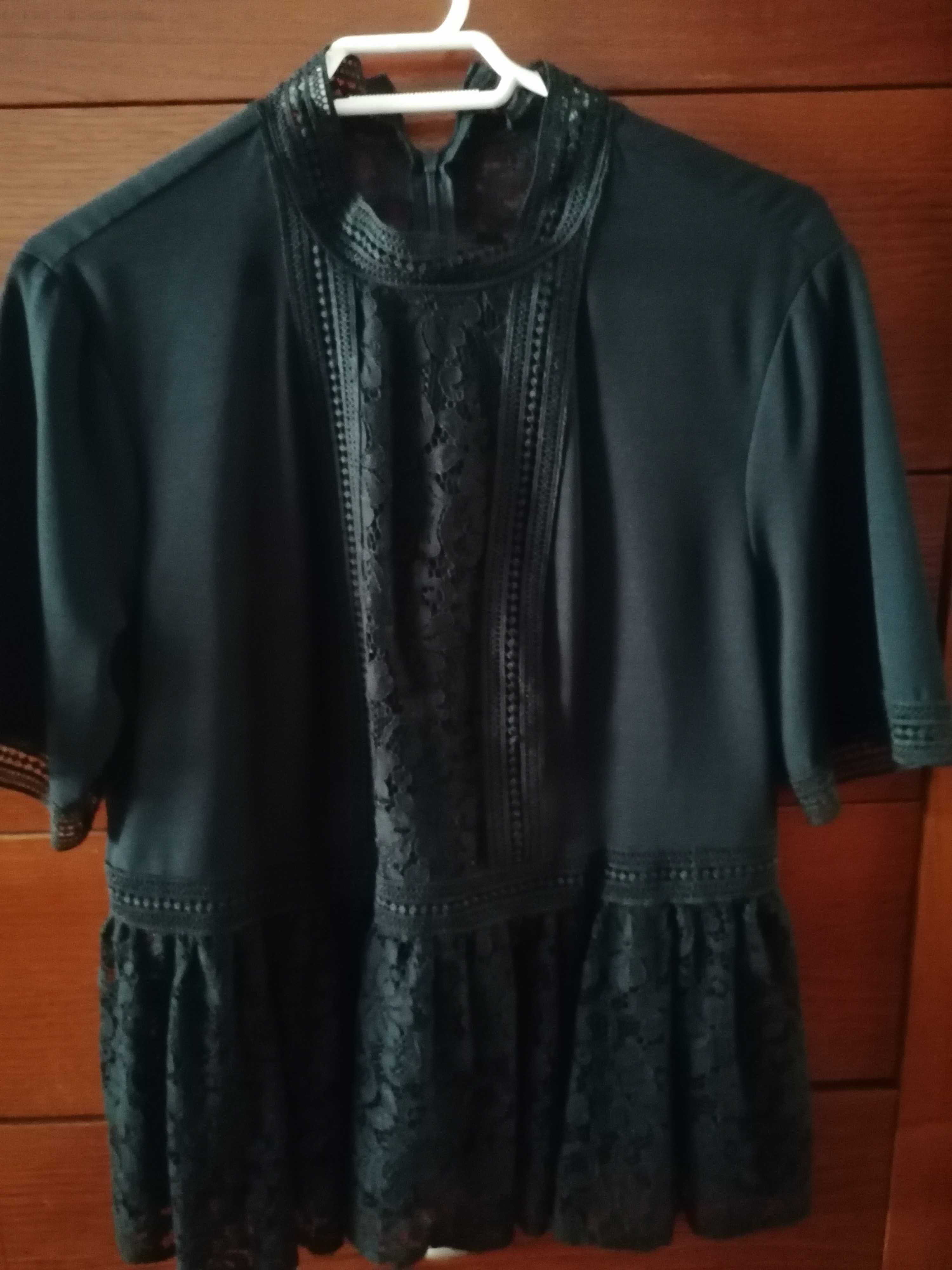 Blusa de seda e com renda - zara