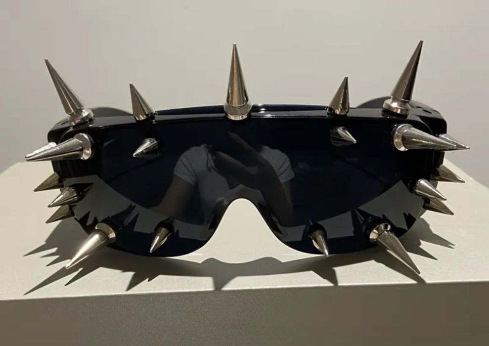 Очки с шипами sk8 опиум y2k