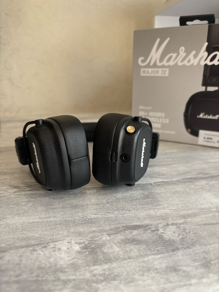 Навушники Marshall Major 4 (маг. Citrus, на гарарантії ще 18 місяців)