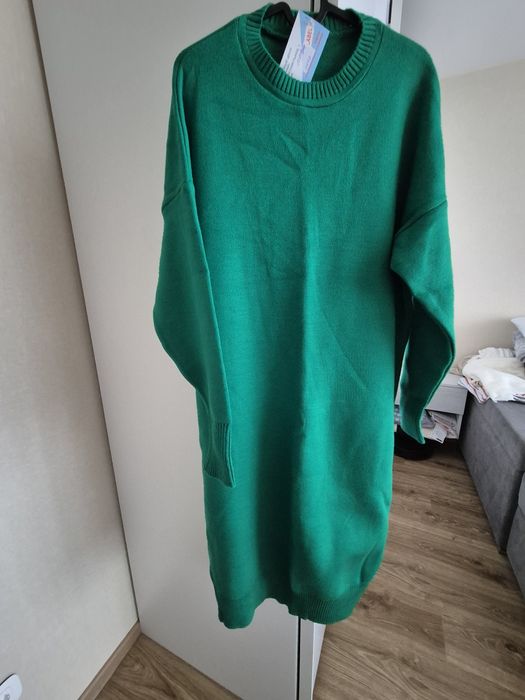 Вязана жіноча сукня