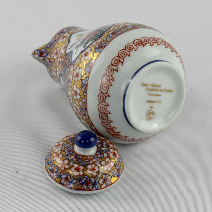 Leiteira com tampa porcelana, réplica Companhia das Índias, nº 5