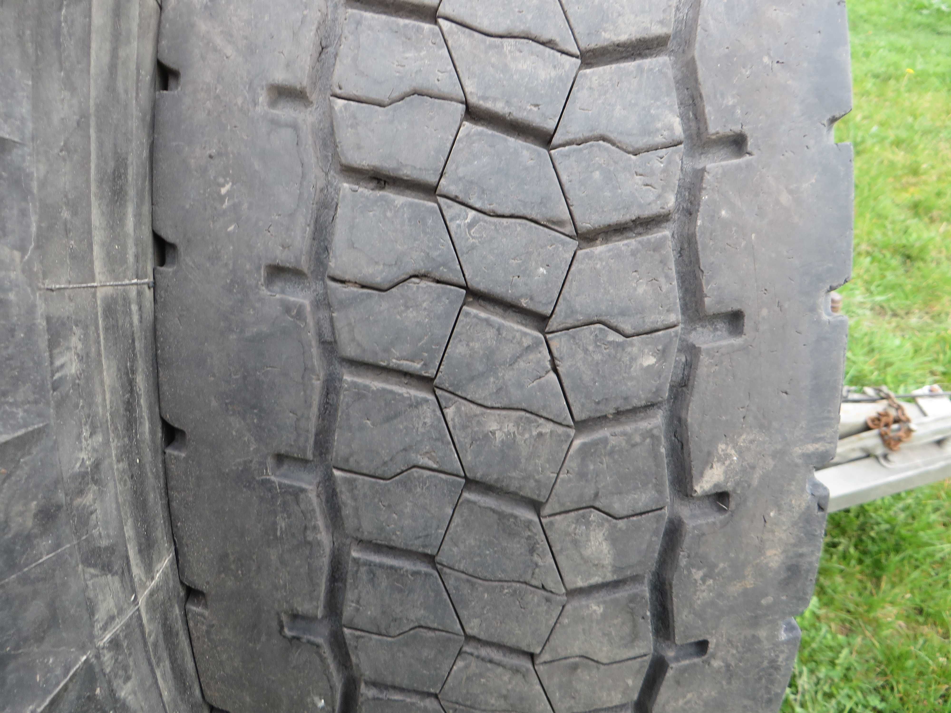 opona 315/70r22,5 Bridgestone