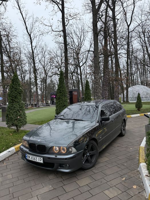 Продам BMW 530b 2003
