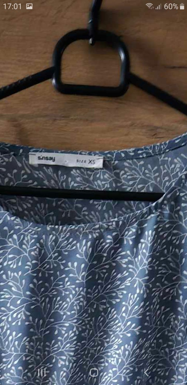 Śliczna bluzka w kwiatuszki 34/ XS   Sinsay