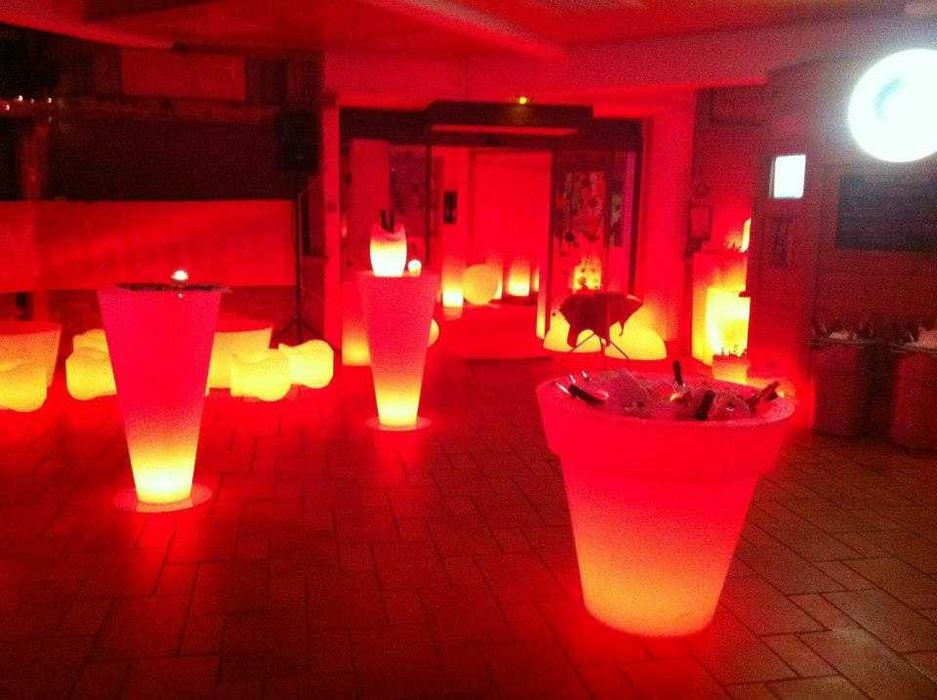 Mobiliario led varias unidades