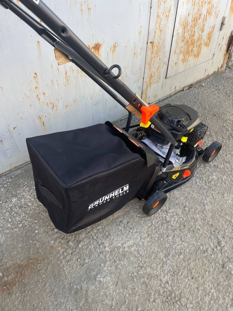 Газонокосарка бензинова Grunhelm S463 2600 Вт