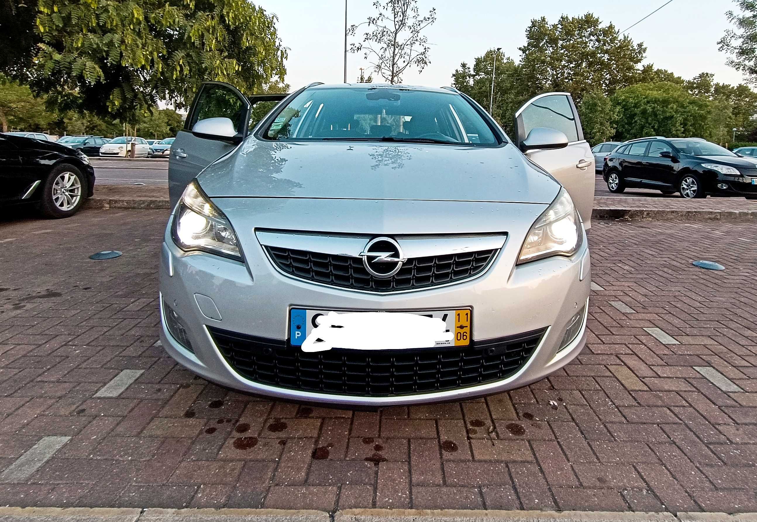 Opel Astra J Sports Tourer Cosmo 1.7 CDti 125Cv