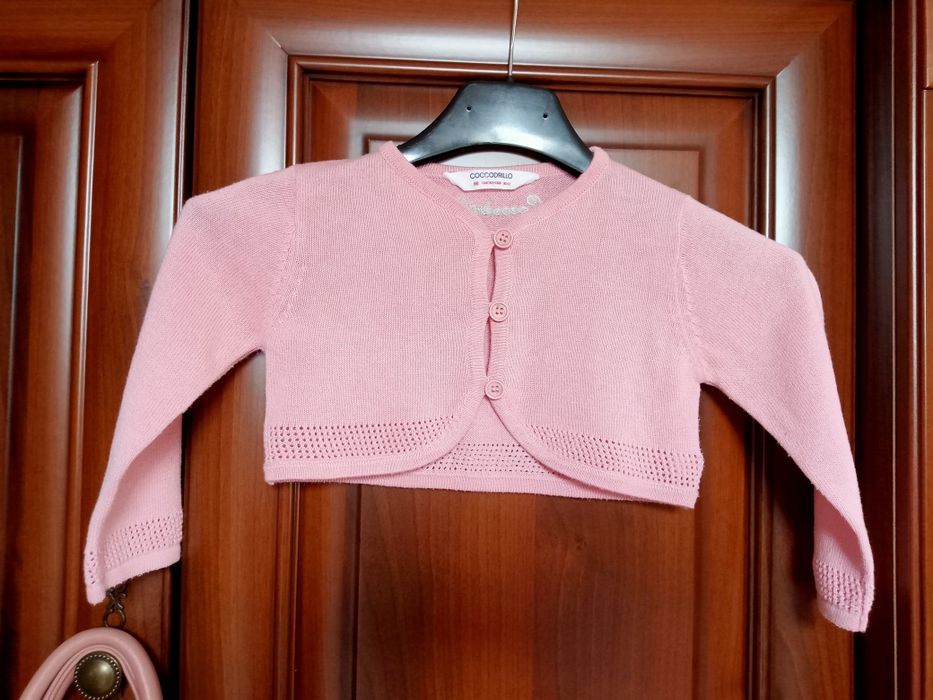 Sprzedam różowe/ brudny róż bolerko firmy Coccodrillo