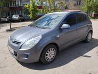 Продам Hyundai i20 2011 года выпуска двигатель 1.2 пробег 105 тысяч