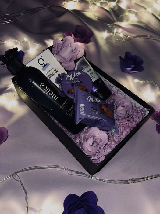 Подарункові бокси