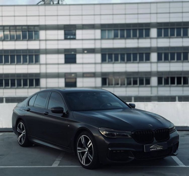 Wynajem aut klasy premium.BMW 740d x-drive