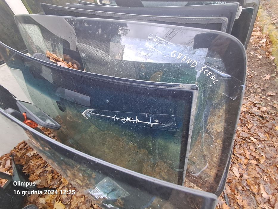 Szyba czołowa,przód Ford Fiesta mk6,Palio Weekend,Volvo S90,Rover75