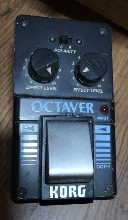 Varios pedais de guitarra elétrica