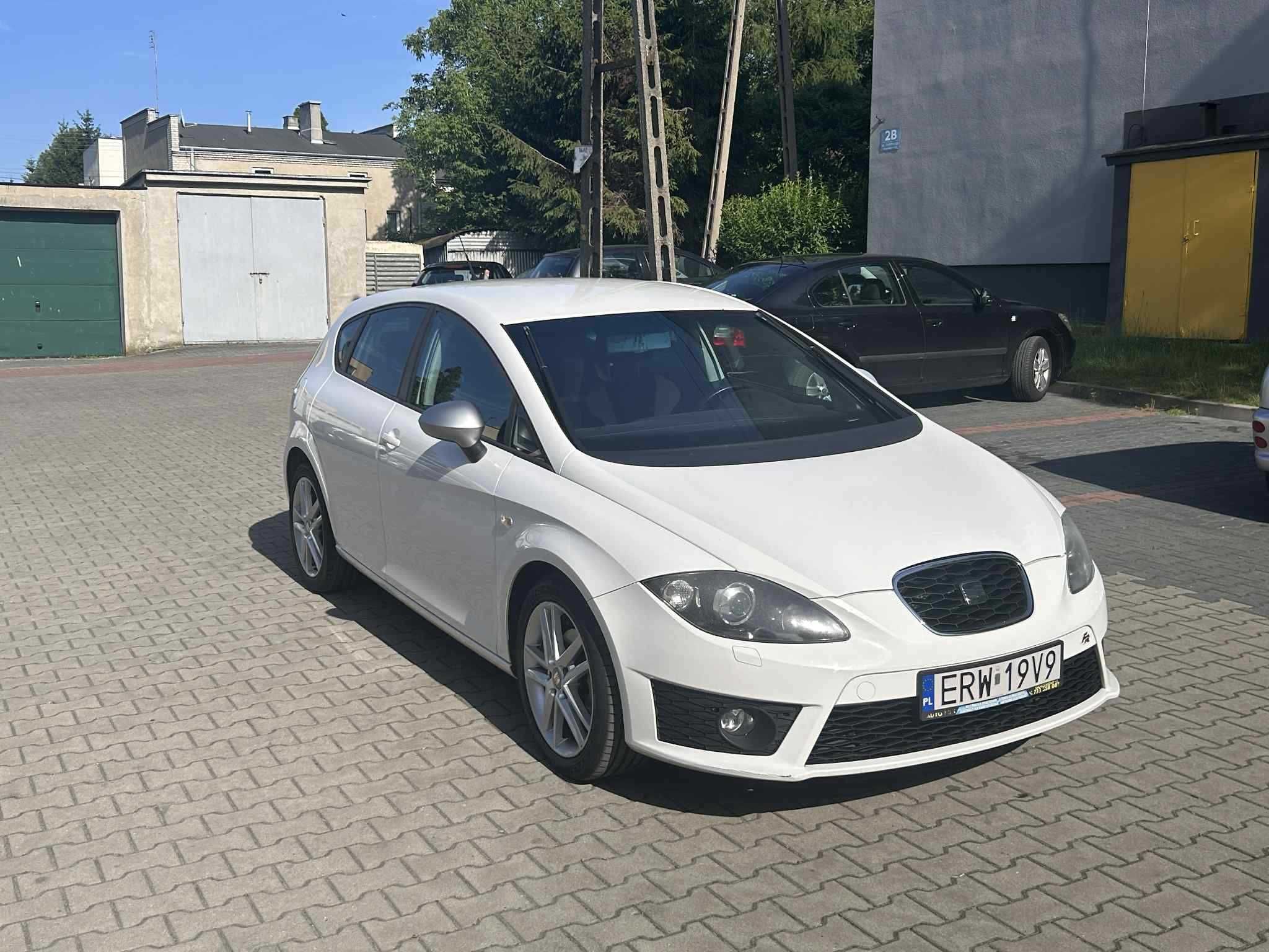 SEAT LEON II FR 1.8 TSI | Bogate wyposażenie | 2012 | Biały | Zadbany
