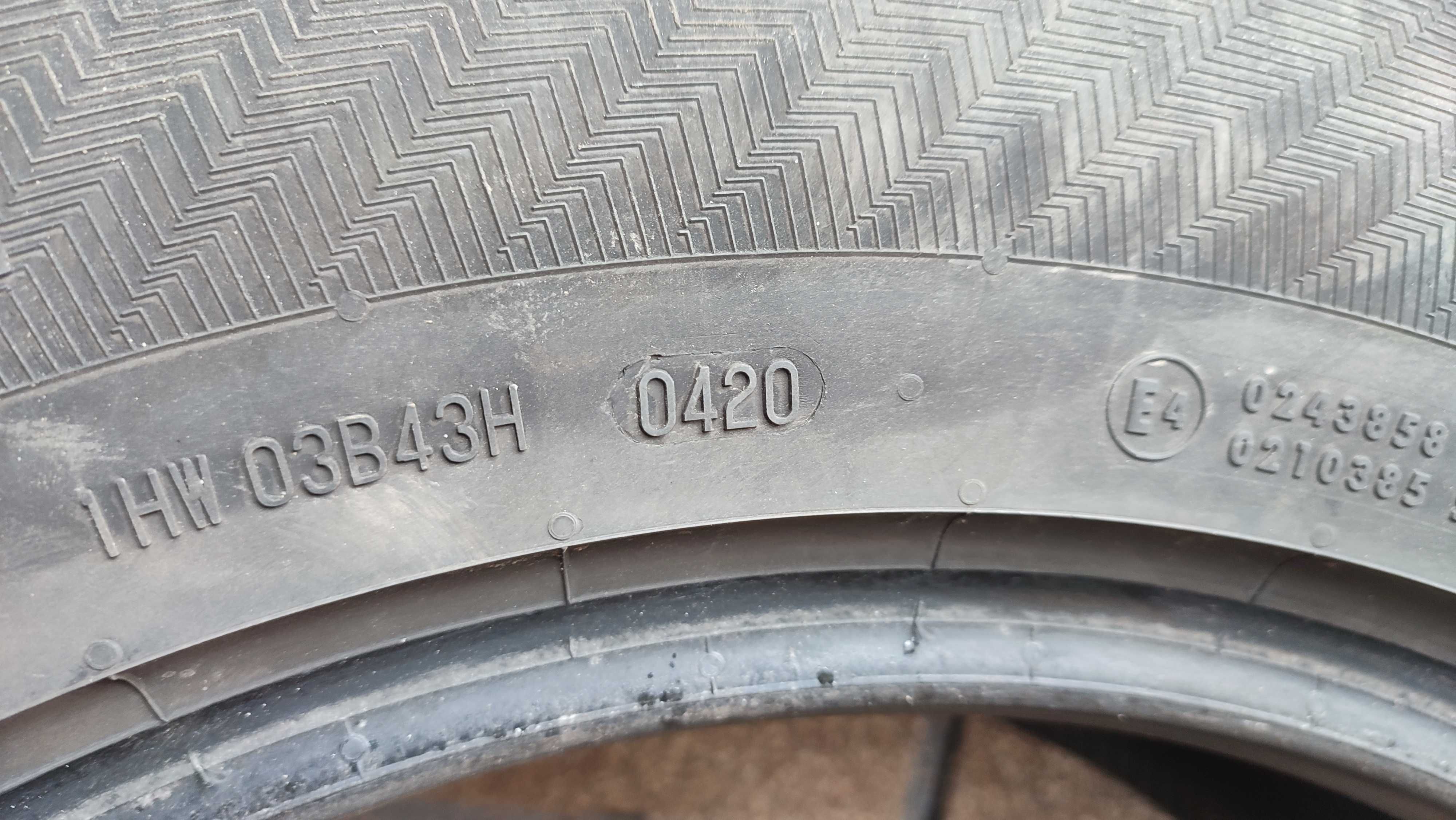 Комплект літньої гуми 225 / 65 R - 17 Gislaved Ultra Speed 2