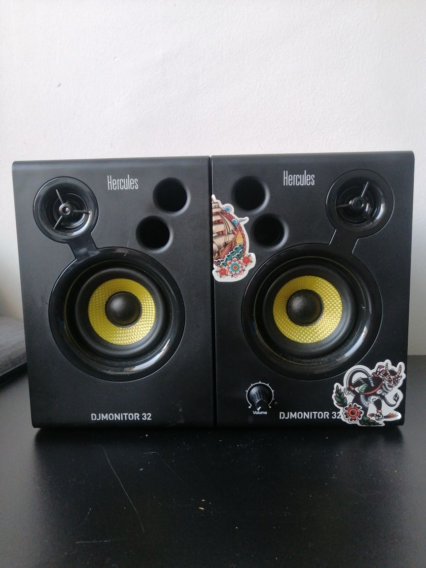 Dj Hércules impulse 300+ Dj monitor 32