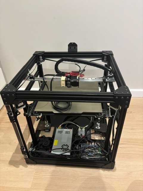 Drukarka 3D na bazie Rat Rig V-Core 2  Duet 2 WiFi  Hiwin  E3D Hemera