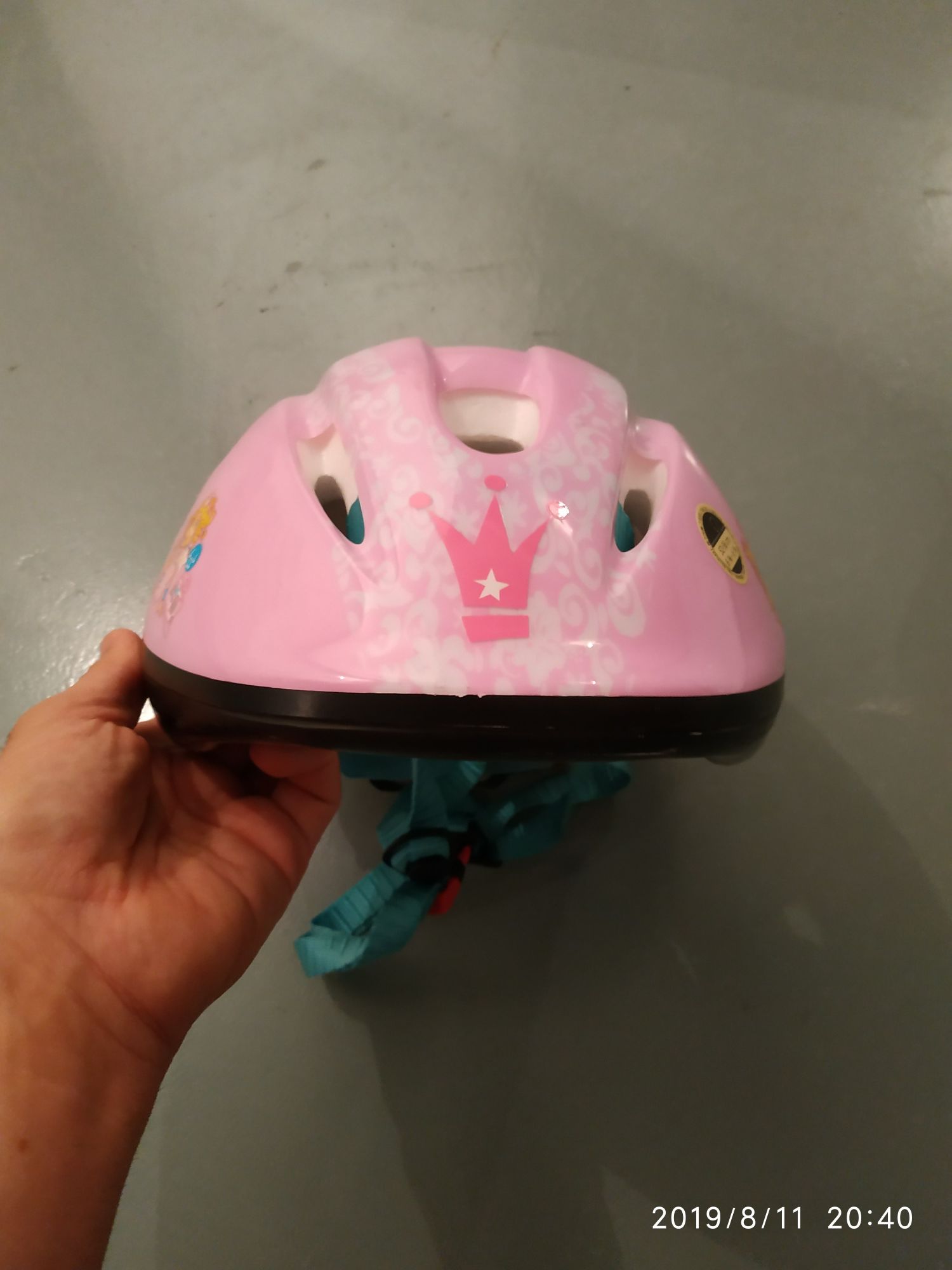 Capacete menina marca oxilane tamanho 52-56. Como novo