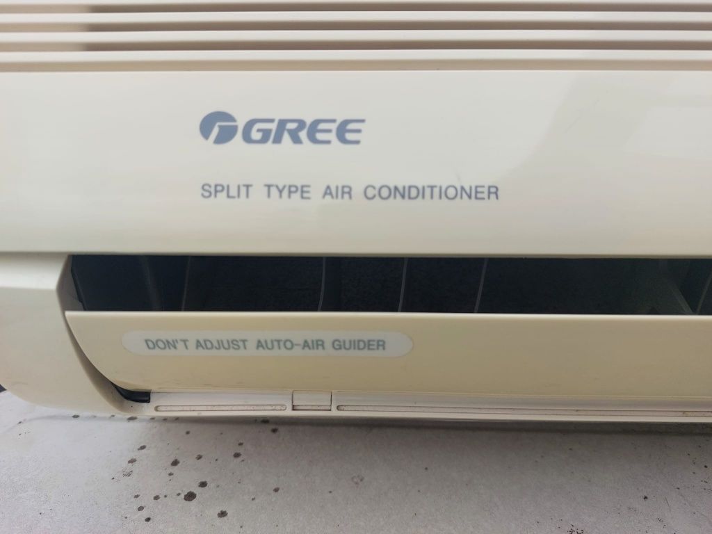 Ar condicionado Gree com 2 unidades interiores