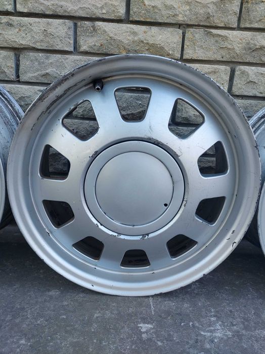 Ковані диски Audi VAG R15  6J 15H2 ET45 ковка надлегкі 5,1 кг  +10 л.с