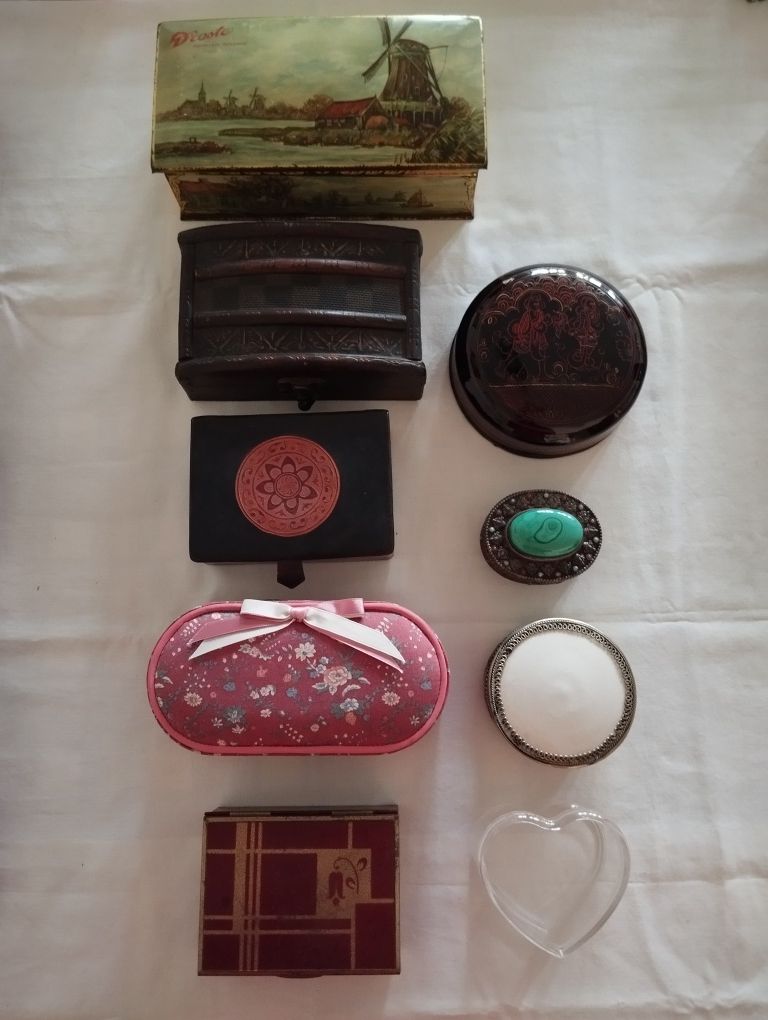 Caixas coleção (madeira,loiça,,metal,tecido) bases copos