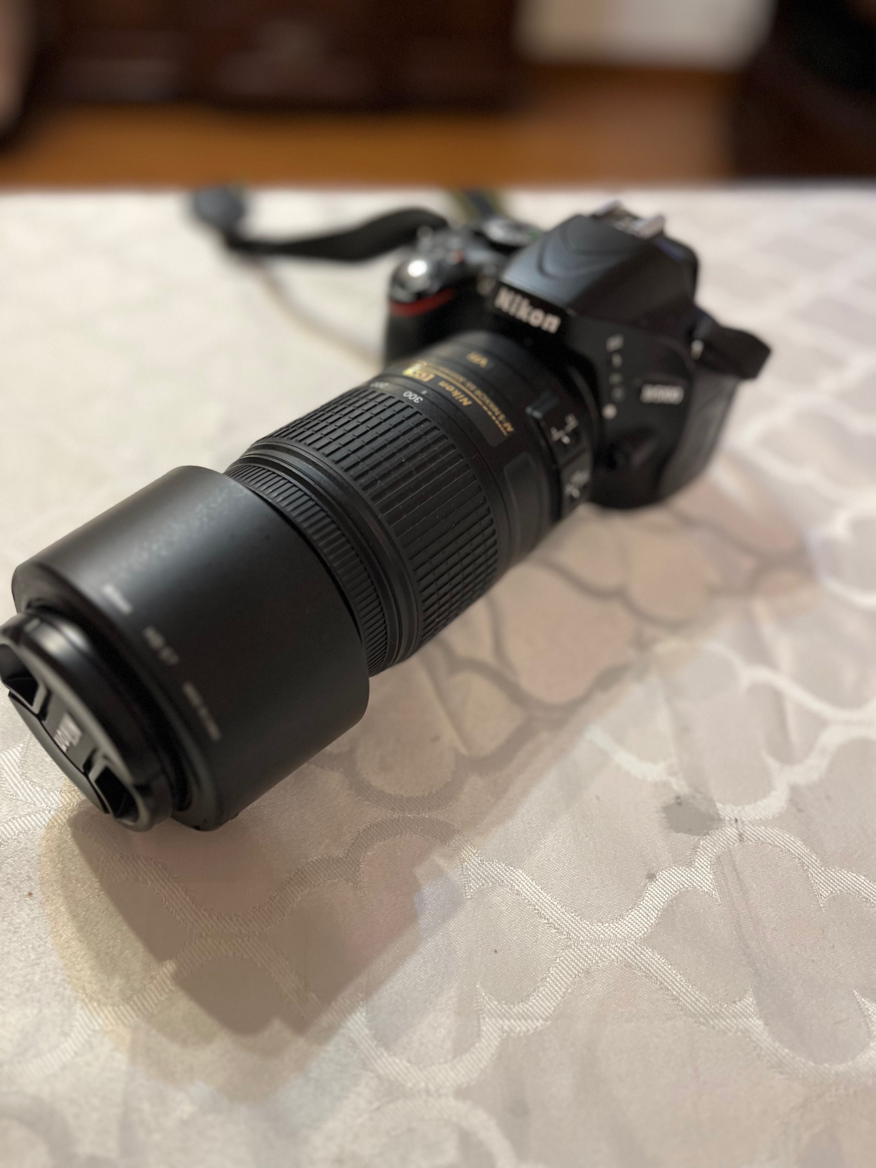 Nikon D5100 Z trzema obiektywami