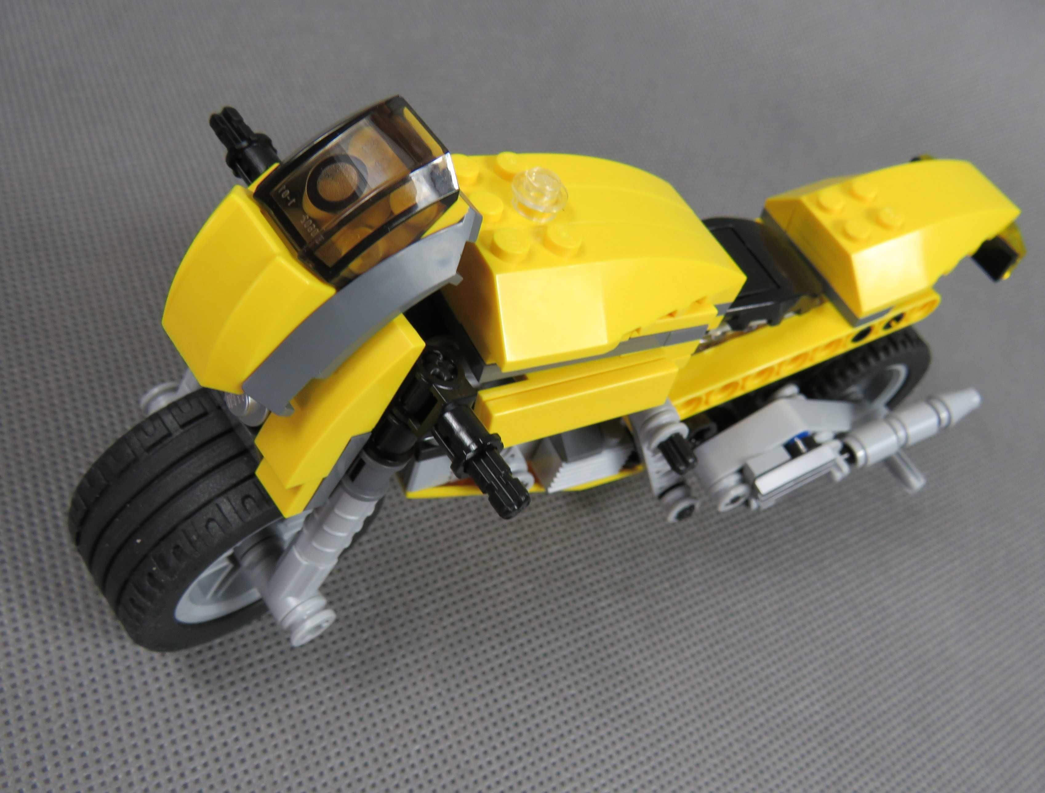 LEGO creator 4893 Lego 2006 rok LEGO creator ryczące motocykle 8 w 1