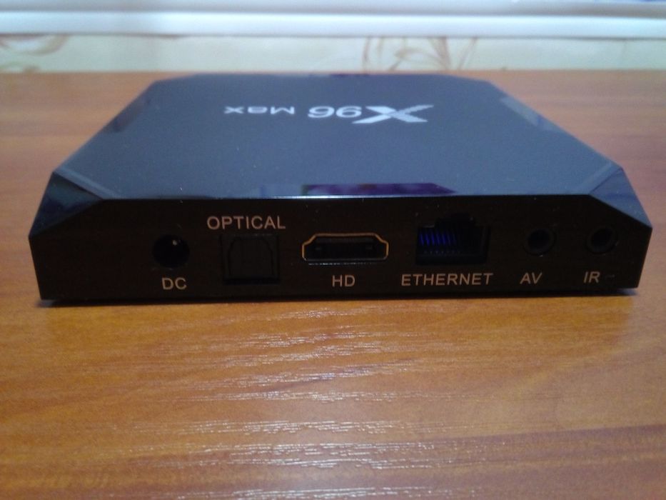 Медіаплеєр Smart TV Box X96 Max 4/64 ГБ