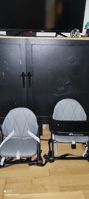 2 Mini cadeira de alimentação.