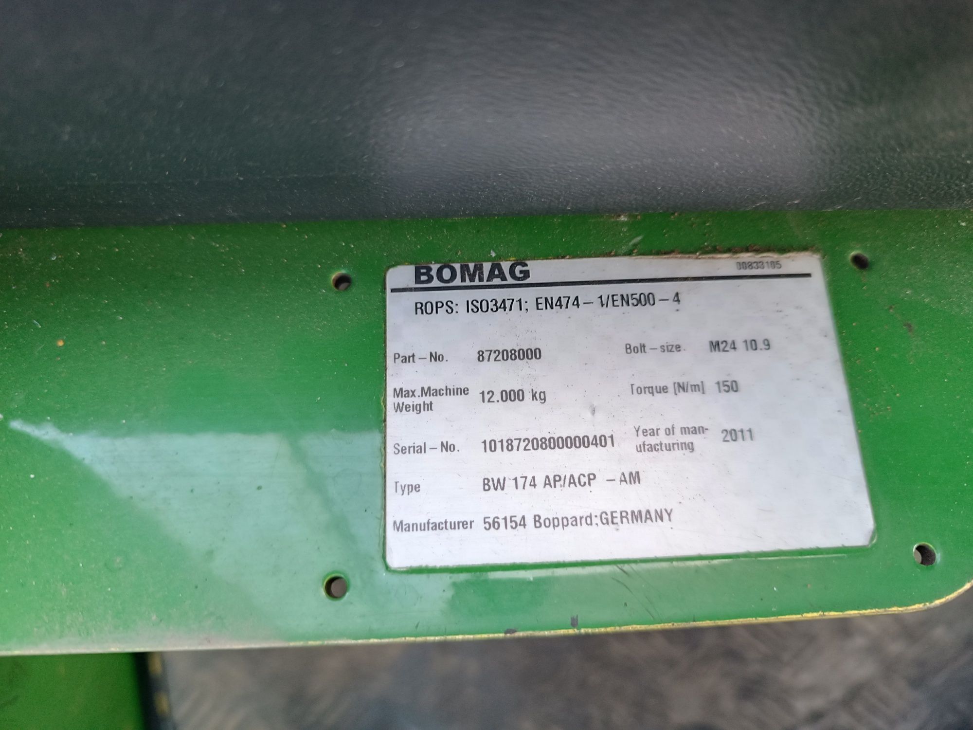 Walec stalowy Bomag BW 174 AP/ACP-AM