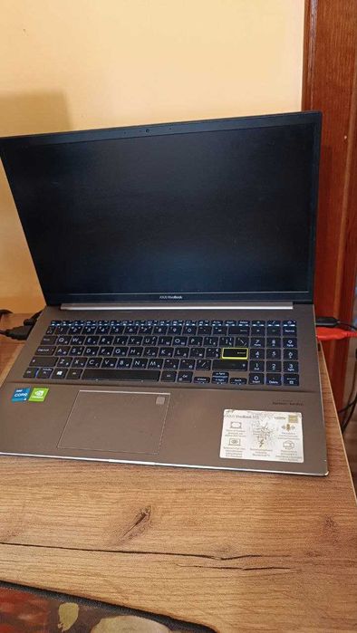 Asus Vivobook 16GB RAM / 512 SSD / 11th Gen intel I5 / GeForce MX350