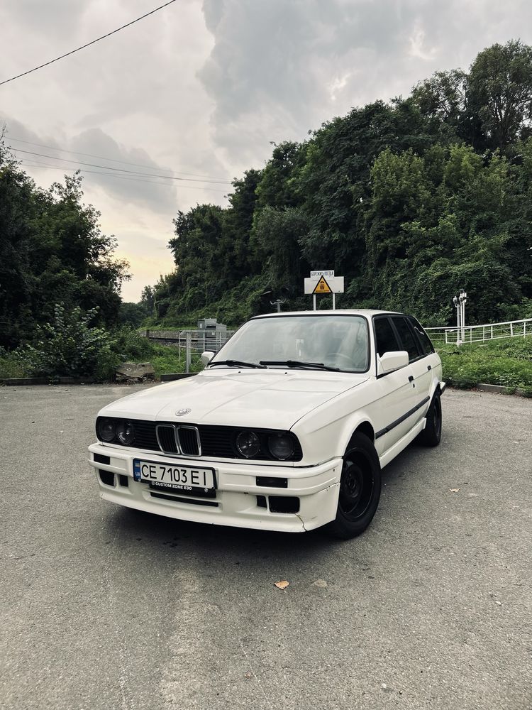 BMW e30 touring/БМВ е30
