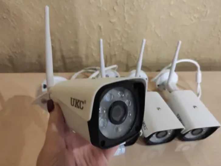 Набір камер комплект відеоспостереження бездротових камер WiFi