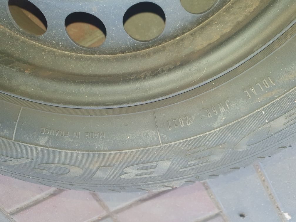 Cztery Opony Dębica Navigator 3. 195/65/15 z felgami 5x100i