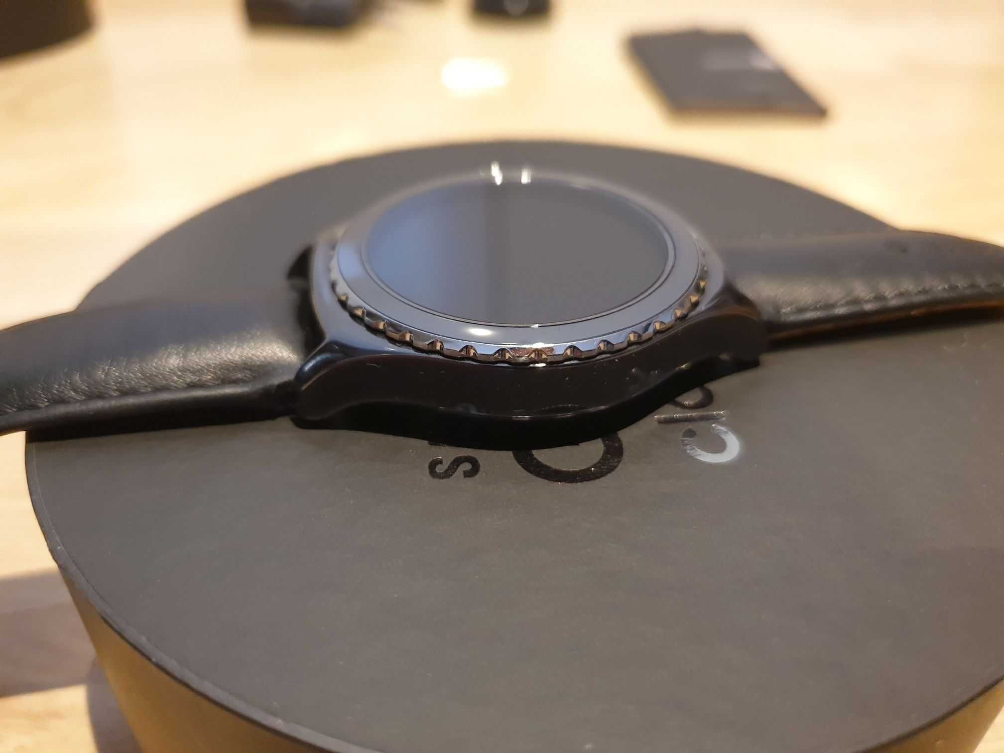Samsung Gear S2 Classic SM-R732 42mm czarny Komplet