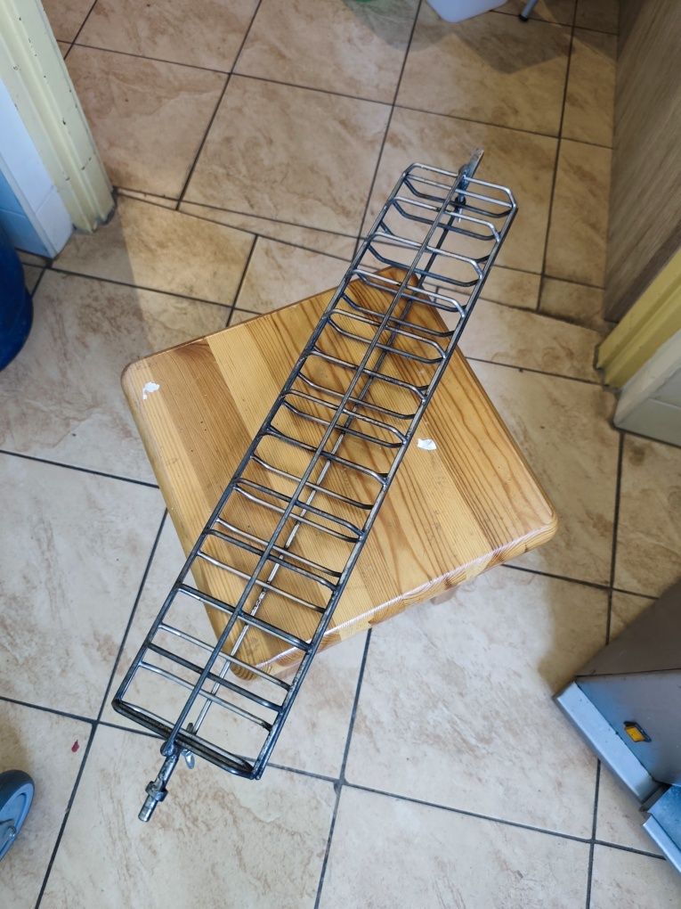 Rożen na 9 kurczaków, grill gazowy, rożno