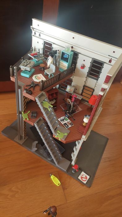 Playmobil Ghostbusters 9219 (quartel)+70170 (carro Ecto-1)+9221 (Marsh