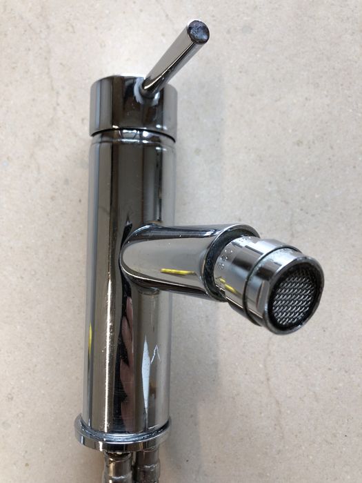 Torneira de casa de banho.