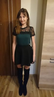 Czarna rozkloszowana spódnica S Stan idealny!