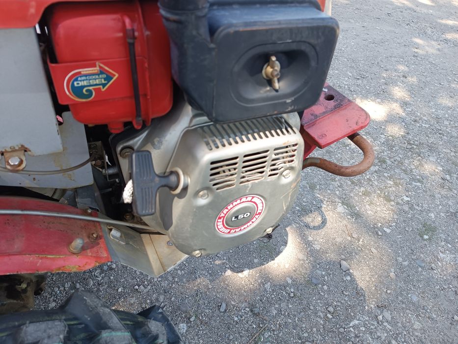 Японський мотоблок Yanmar.