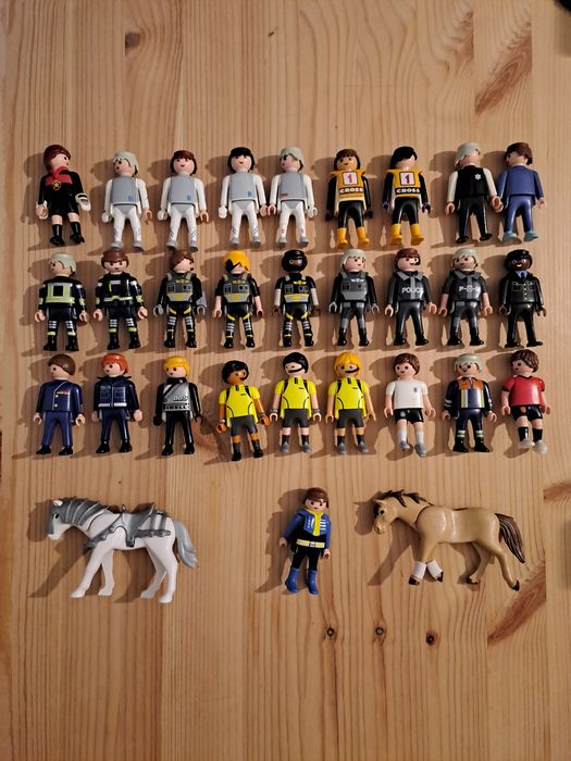 Bonecos playmobil
