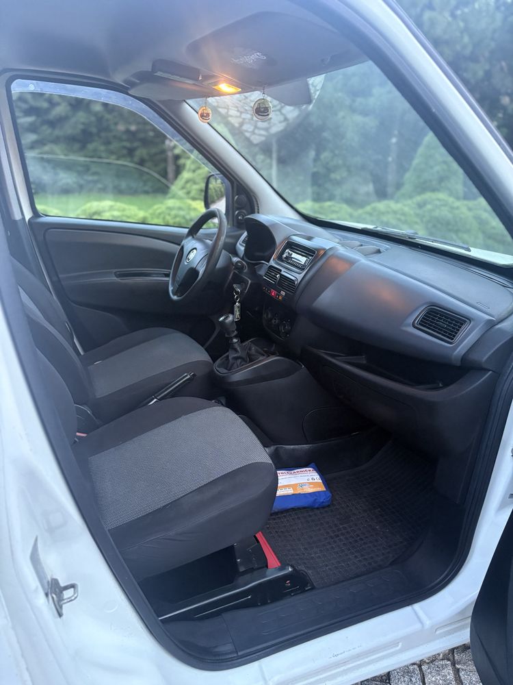 Fiat Doblo 1.4+CNG FV23%