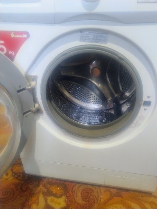 Пральна машина Lg