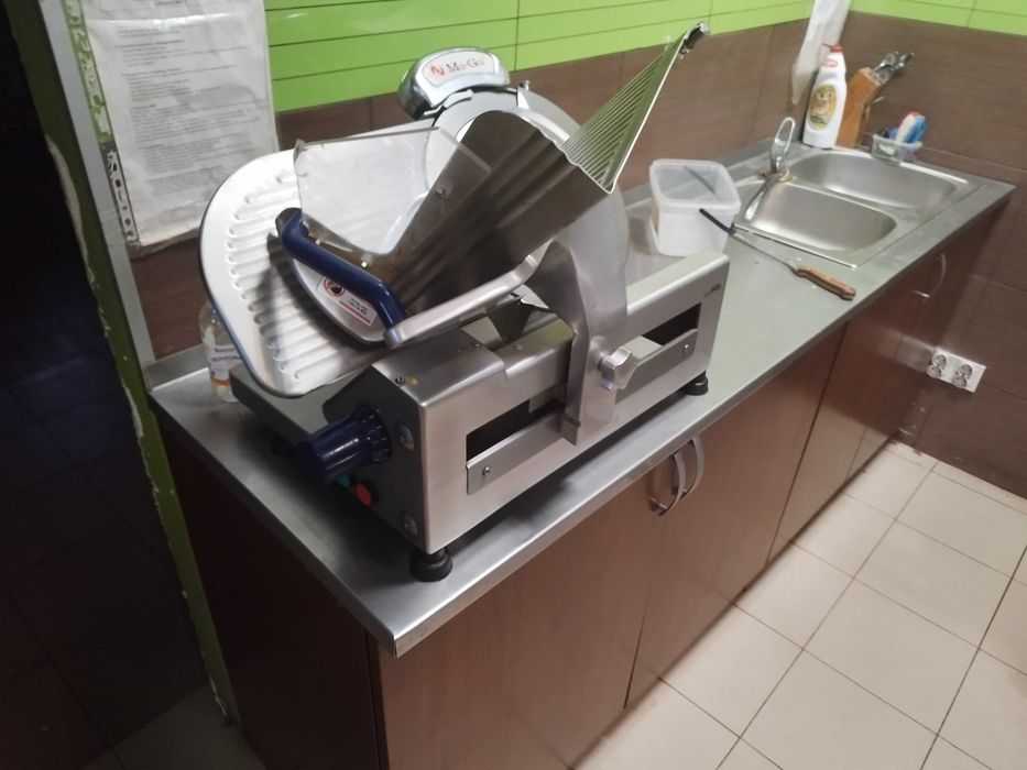 Sprzedam krajalnicę do wędlin