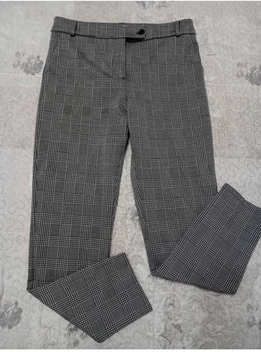 Костюм жіночий з люрексом