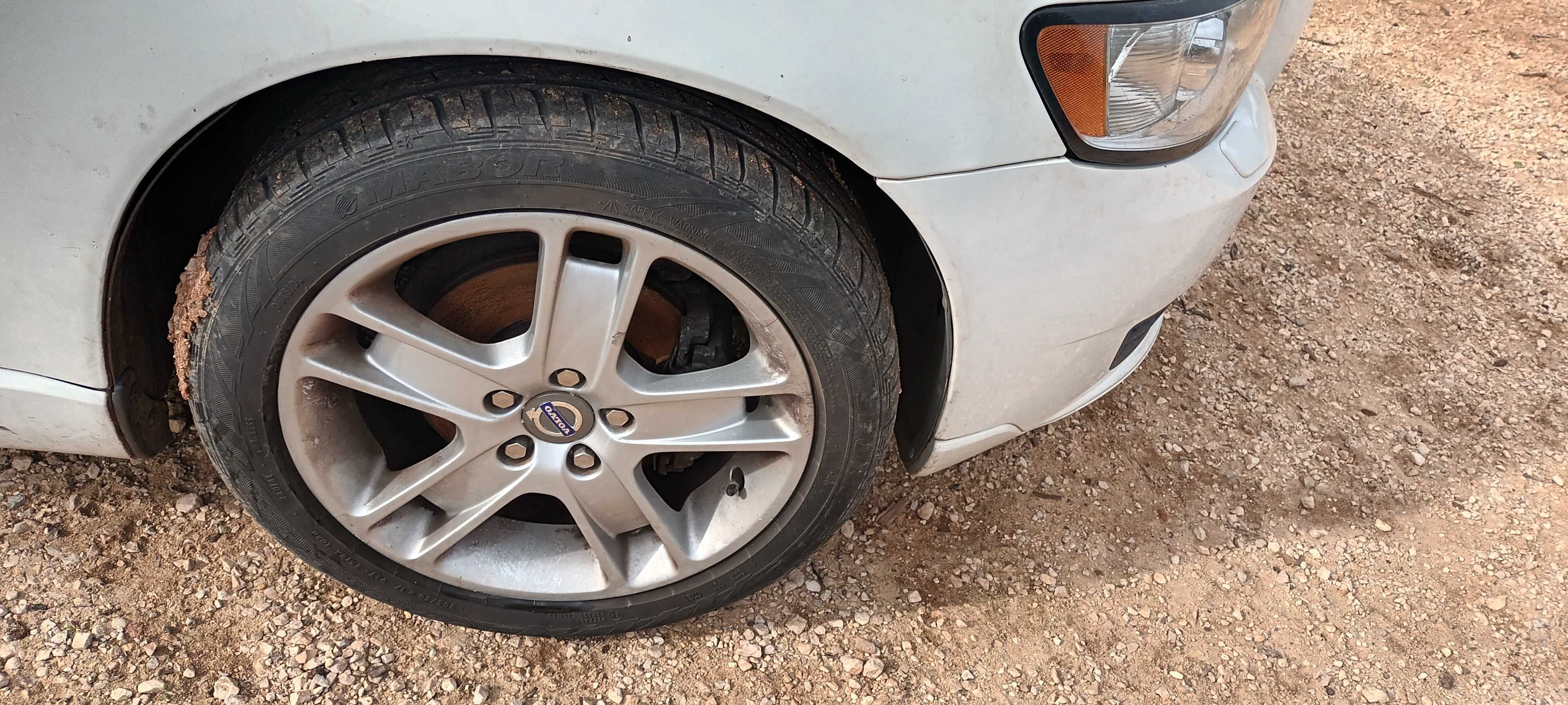 Volvo V50 vendo em bom estado carroçaria