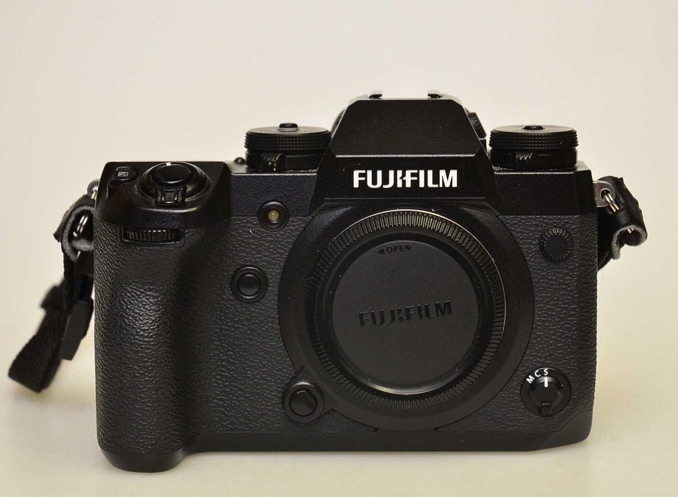 Aparat Fujifilm X-H1 body + Grip VPB-XH1 + lampa EF-X8 Gwarancja!